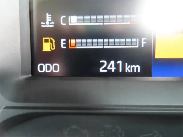 日野デュトロ平ボディ小型（2t・3t）[写真13]