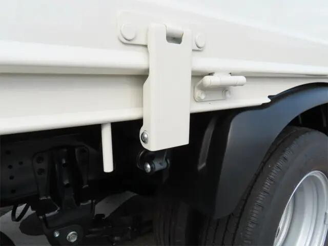 日野デュトロ平ボディ小型（2t・3t）[写真28]