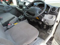 トヨタダイナ冷凍車（冷蔵車）小型（2t・3t）[写真10]