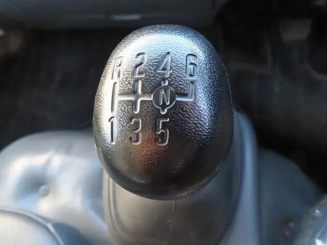 いすゞエルフパッカー車（塵芥車）小型（2t・3t）[写真14]