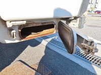 いすゞエルフパッカー車（塵芥車）小型（2t・3t）[写真27]