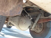 いすゞエルフパッカー車（塵芥車）小型（2t・3t）[写真37]