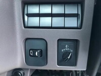 三菱ふそうキャンターパッカー車（塵芥車）小型（2t・3t）[写真17]