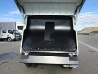 三菱ふそうキャンターパッカー車（塵芥車）小型（2t・3t）[写真23]