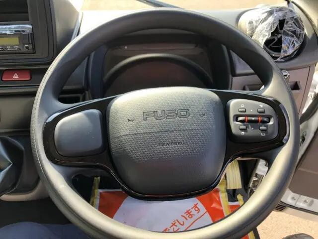 三菱ふそうキャンターパッカー車（塵芥車）小型（2t・3t）[写真10]