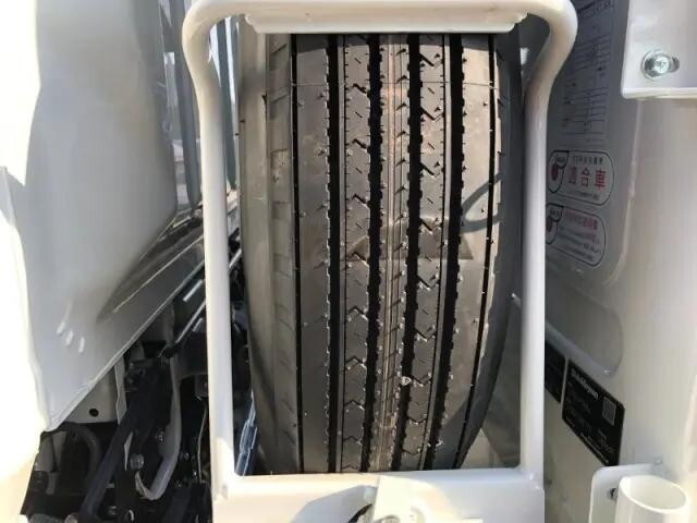 三菱ふそうキャンターパッカー車（塵芥車）小型（2t・3t）[写真16]