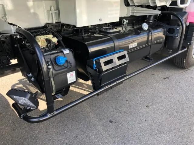 三菱ふそうキャンターパッカー車（塵芥車）小型（2t・3t）[写真25]