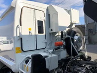 三菱ふそうキャンターパッカー車（塵芥車）小型（2t・3t）[写真34]