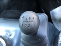 日野デュトロクレーン4段小型（2t・3t）[写真12]