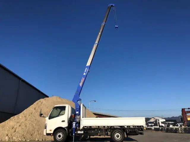 日野デュトロクレーン4段小型（2t・3t）[写真06]