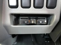 三菱ふそうキャンター平ボディ小型（2t・3t）[写真12]