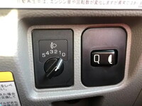 三菱ふそうキャンター平ボディ小型（2t・3t）[写真13]