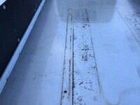 三菱ふそうキャンター平ボディ小型（2t・3t）[写真23]