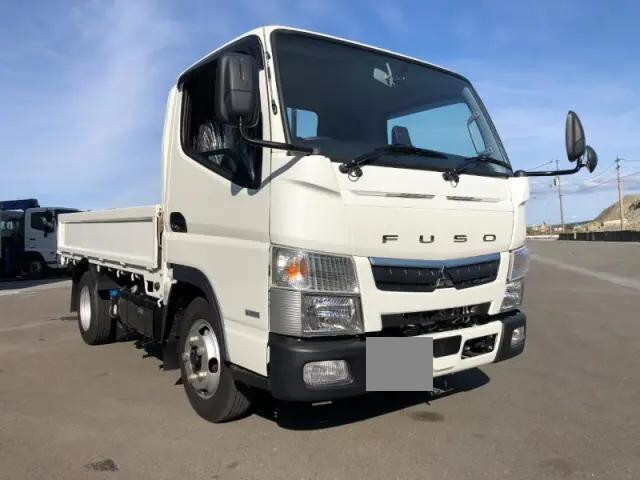 三菱ふそうキャンター平ボディ小型（2t・3t）[写真03]
