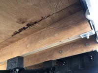 三菱ふそうキャンター平ボディ小型（2t・3t）[写真32]