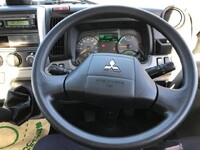 三菱ふそうキャンター平ボディ小型（2t・3t）[写真08]