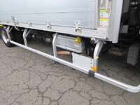 UDトラックスコンドルアルミウイング中型（4t）[写真12]