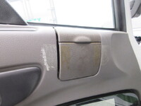 UDトラックスコンドルアルミウイング中型（4t）[写真22]