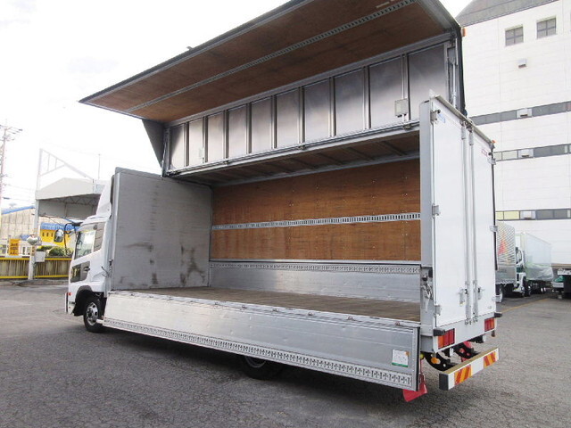 UDトラックスコンドルアルミウイング中型（4t）[写真05]