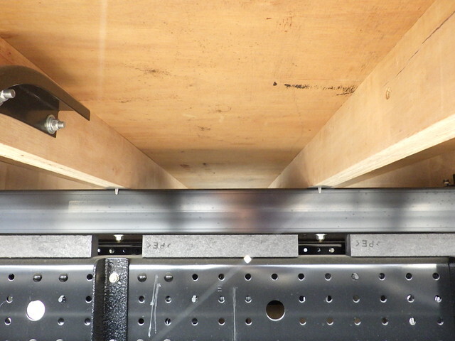 三菱ふそうキャンターアルミブロック小型（2t・3t）[写真12]