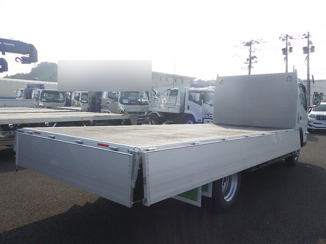 三菱ふそうキャンターアルミブロック小型（2t・3t）[写真19]