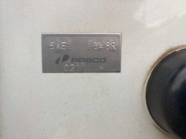 三菱ふそうキャンター平ボディ小型（2t・3t）[写真09]