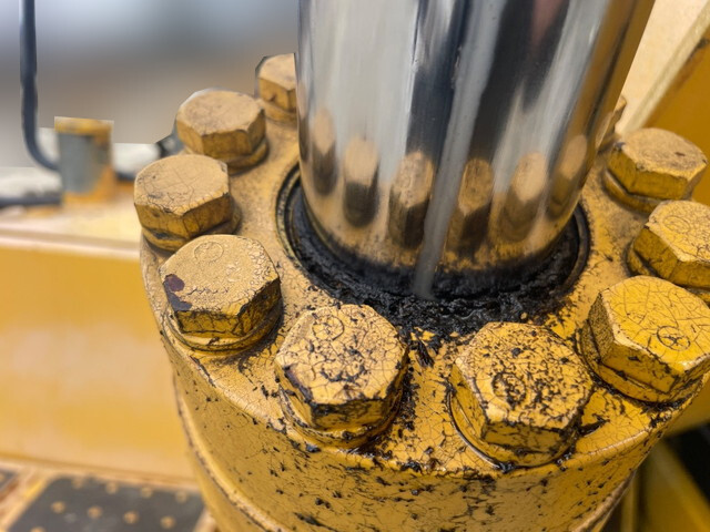 コマツユンボ（バックホー）[写真07]