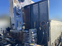 UDトラックスコンドルクレーン3段中型（4t）[写真13]