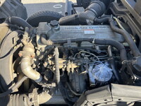 UDトラックスコンドルクレーン3段中型（4t）[写真30]