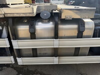 日野プロフィアトレーラーヘッド（トラクターヘッド）大型（10t）[写真18]