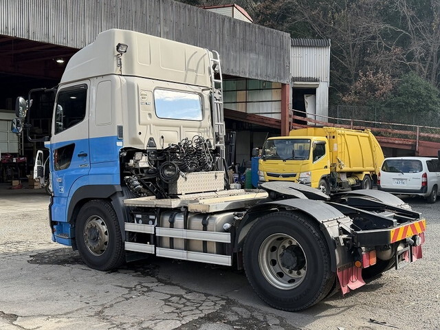 日野プロフィアトレーラーヘッド（トラクターヘッド）大型（10t）[写真02]