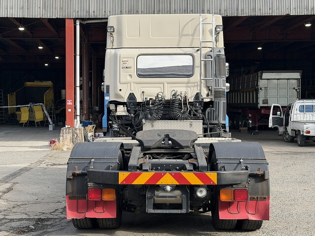 日野プロフィアトレーラーヘッド（トラクターヘッド）大型（10t）[写真07]