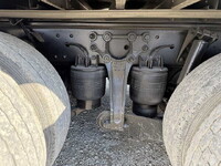 UDトラックスクオンアルミウイング大型（10t）[写真28]