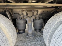 UDトラックスクオンアルミウイング大型（10t）[写真32]