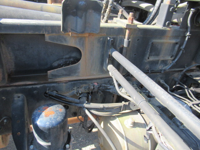 日野レンジャーコンテナ専用車増トン（6t・8t）[写真17]