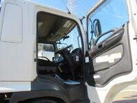 日野レンジャーコンテナ専用車増トン（6t・8t）[写真23]