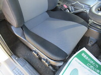 日野レンジャーコンテナ専用車増トン（6t・8t）[写真24]