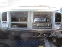 日野レンジャーコンテナ専用車増トン（6t・8t）[写真31]