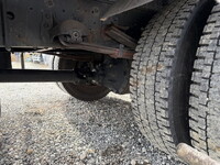 いすゞフォワード平ボディ中型（4t）[写真23]