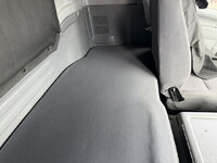 いすゞフォワード平ボディ中型（4t）[写真37]