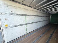 三菱ふそうファイターアルミバン中型（4t）[写真16]