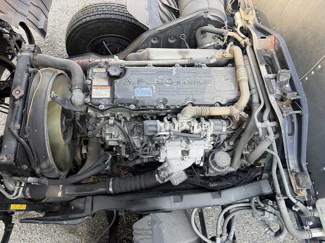 三菱ふそうファイターアルミバン中型（4t）[写真17]