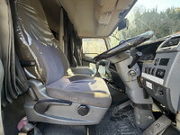 三菱ふそうファイターアルミバン中型（4t）[写真30]