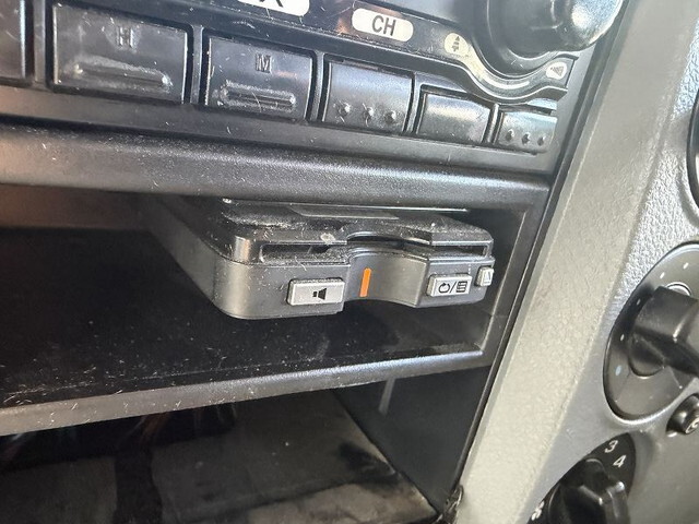 三菱ふそうファイターアルミバン中型（4t）[写真33]