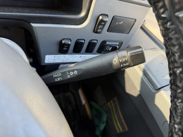 三菱ふそうファイターアルミバン中型（4t）[写真36]