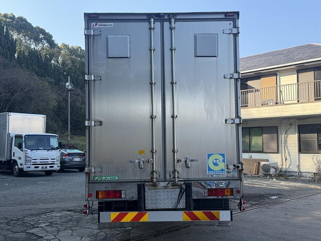 三菱ふそうファイターアルミバン中型（4t）[写真07]