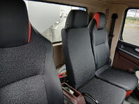 日野レンジャーパッカー車（塵芥車）中型（4t）[写真19]