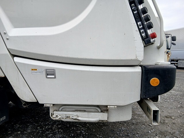 日野レンジャーパッカー車（塵芥車）中型（4t）[写真31]