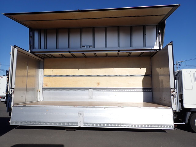 日野レンジャーアルミウイング中型（4t）[写真13]