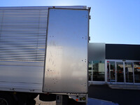 日野レンジャーアルミウイング中型（4t）[写真15]